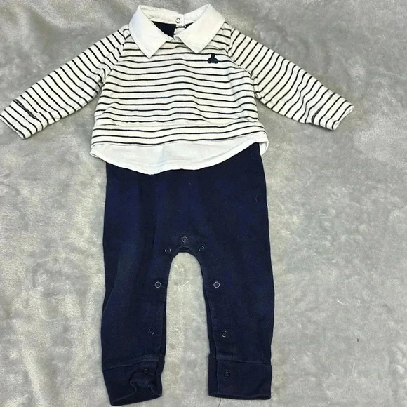 baby GAP - long sleeve romper/jumpsuit one piece outfit. Size 9-12 months - Picture 1 of 4